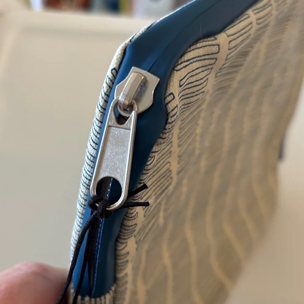 Stylish Blue and Cream Tablet Cover